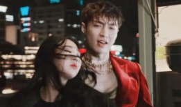 男女主娱乐圈吃瓜的小说,瓜田里的甜蜜邂逅